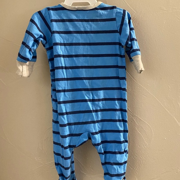 0-3 Month Onesie - Picture 3 of 3